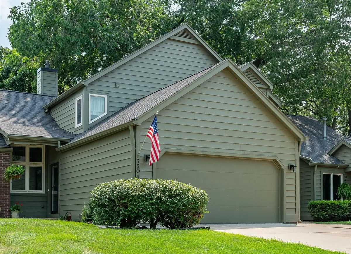 3504 Oak Creek Place, West Des Moines, IA 50265 - #1
