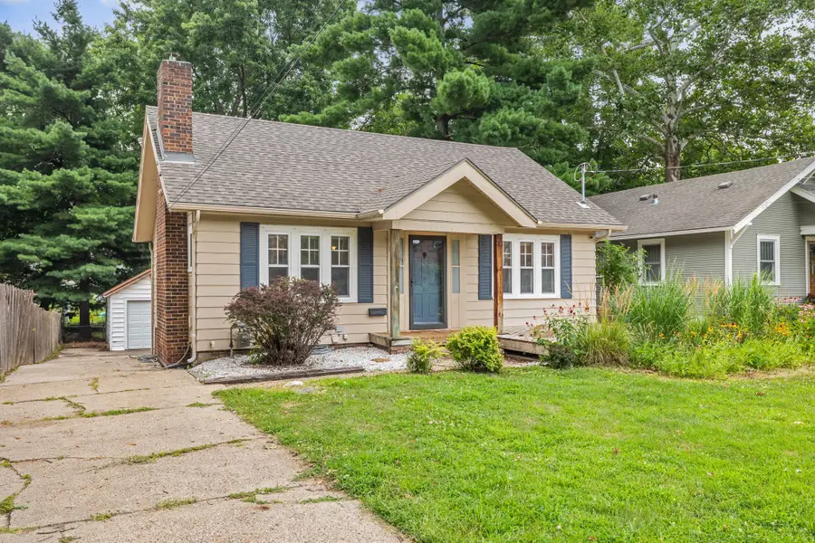 2019 40th Place, Des Moines, IA 50310 - #2