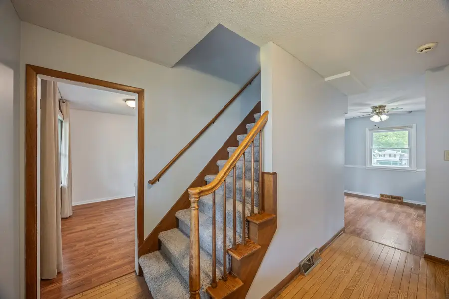8500 Prairie Avenue, Urbandale, IA 50322 - #3