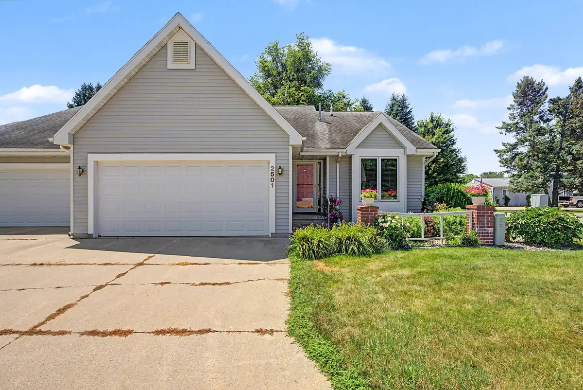 2501 Parkview Place, Perry, IA 50220 - #1