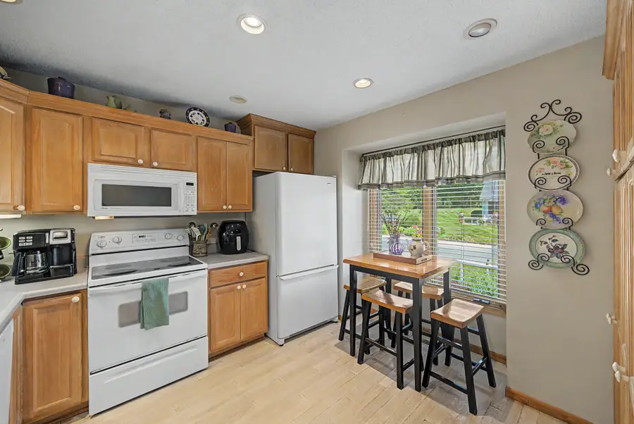 2501 Parkview Place, Perry, IA 50220 - #3