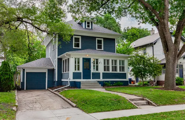 1643 York Street, Des Moines, IA 50316