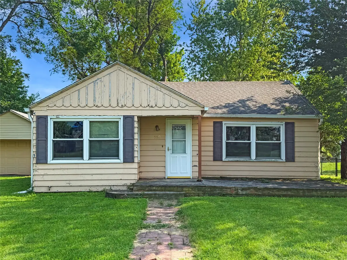 559 NW Maple Street, Elkhart, IA 50073 - #1