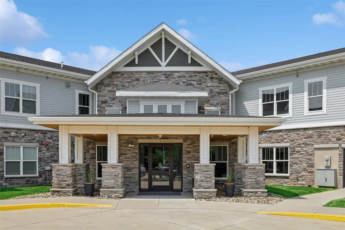 1427 34th Avenue Sw #211, Altoona, IA 50009 - #1