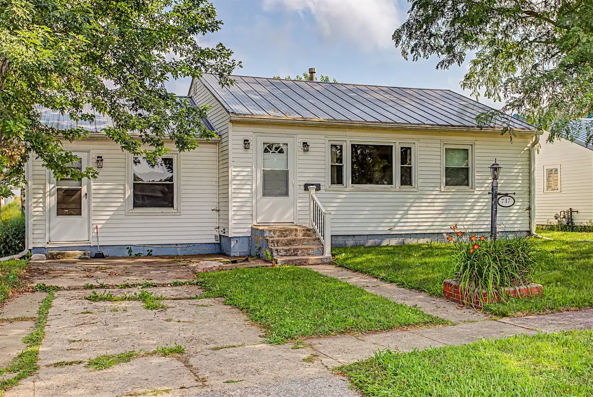 717 W First Street, Madrid, IA 50156 - #1