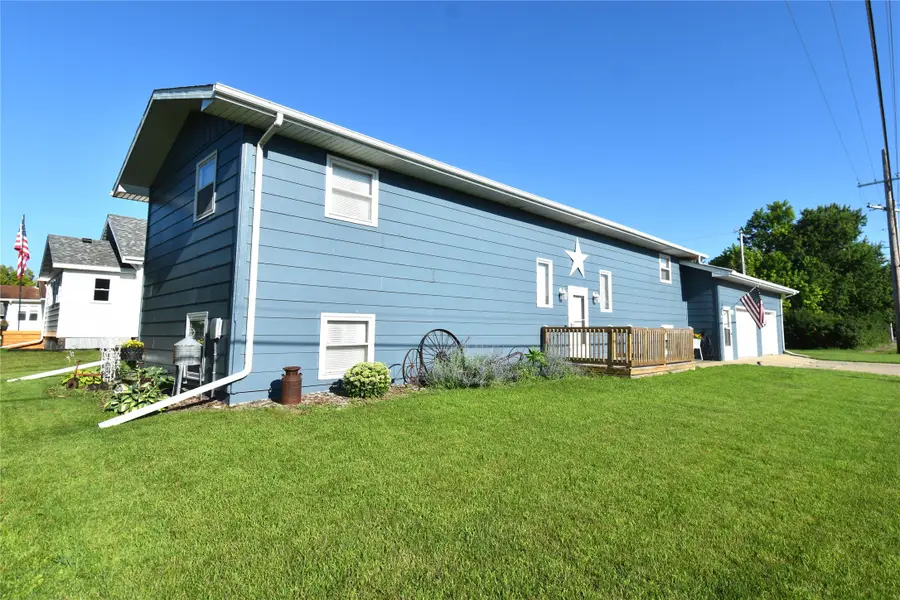 1120 Division Street, Boone, IA 50036 - #2
