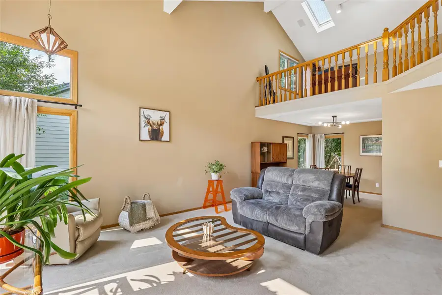 5866 S Winwood Drive, Johnston, IA 50131 - #3