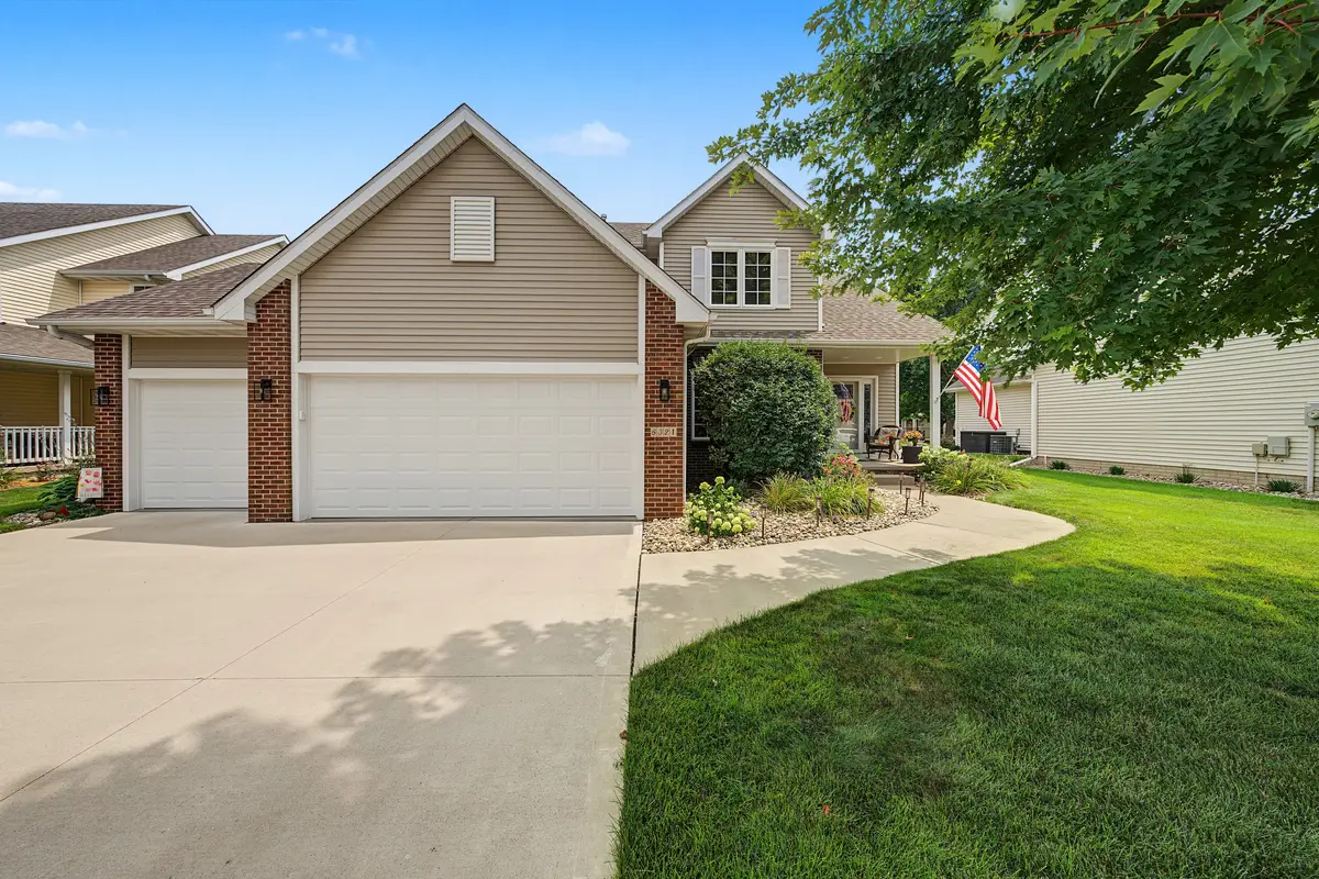 6321 NW 97th Street, Johnston, IA 50131 - #1