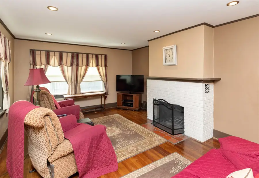 526 SW Walnut Street, Ankeny, IA 50023 - #2