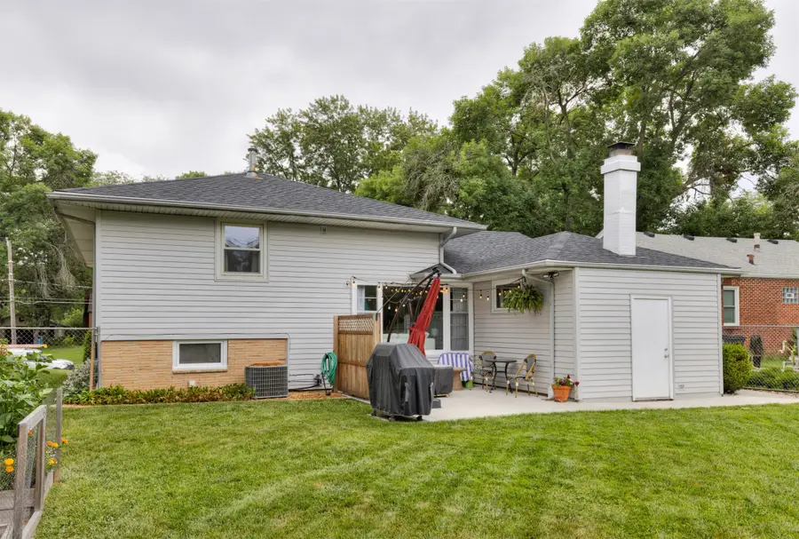 2504 48th Place, Des Moines, IA 50312 - #3