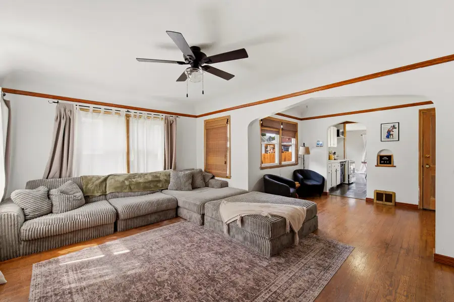 3310 E 12th Street, Des Moines, IA 50316 - #2