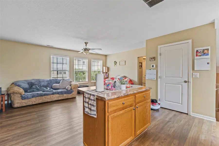 1715 SW 32nd Lane, Ankeny, IA 50023 - #3