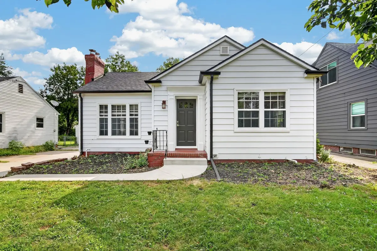 2515 45th Street, Des Moines, IA 50310 - #1