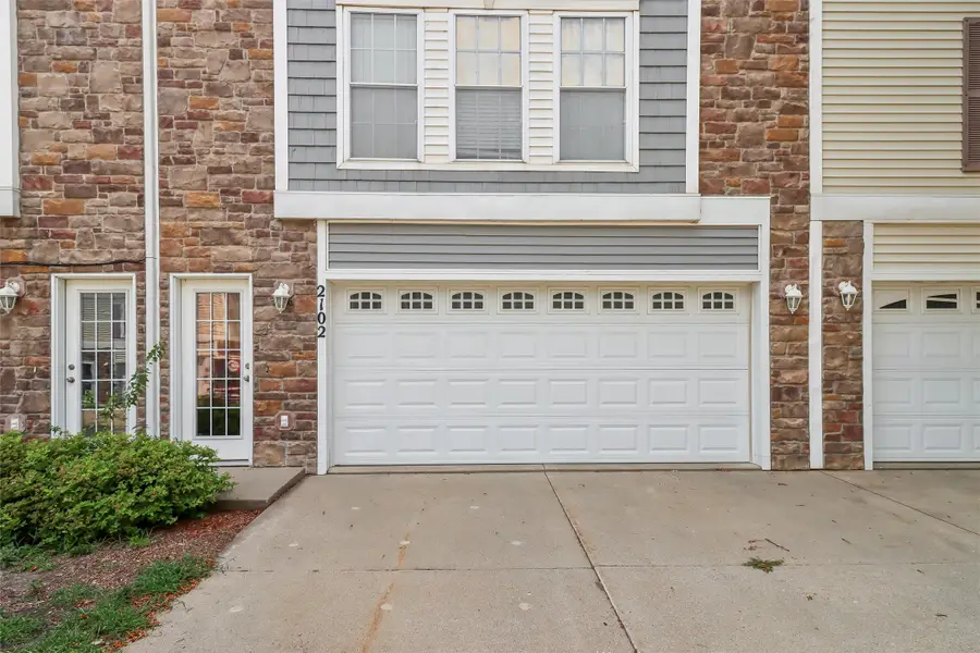 8302 Westown Parkway #2102, West Des Moines, IA 50266 - #2