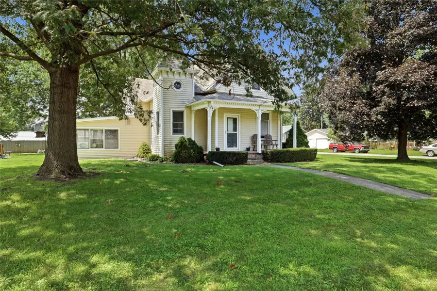 201 S Sycamore Street, Cambridge, IA 50046 - #2
