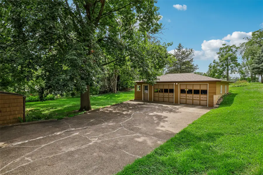 3110 70th Street, Urbandale, IA 50322 - #2
