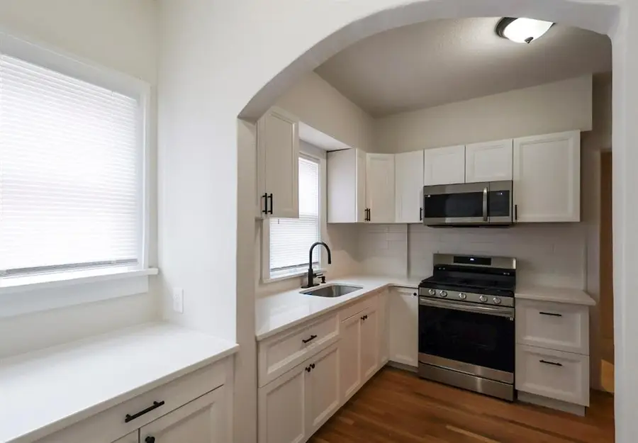3513 Kingman Boulevard, Des Moines, IA 50311 - #2