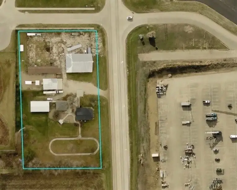 6271 SW Edgewood Rd Street, Cedar Rapids, IA 52404 - #3