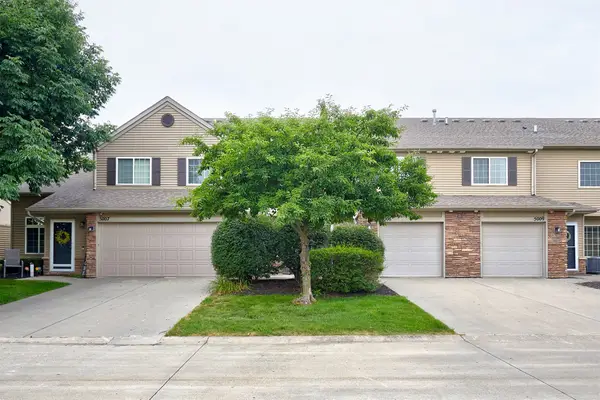 8610 Ep True Parkway #5008, West Des Moines, IA 50266