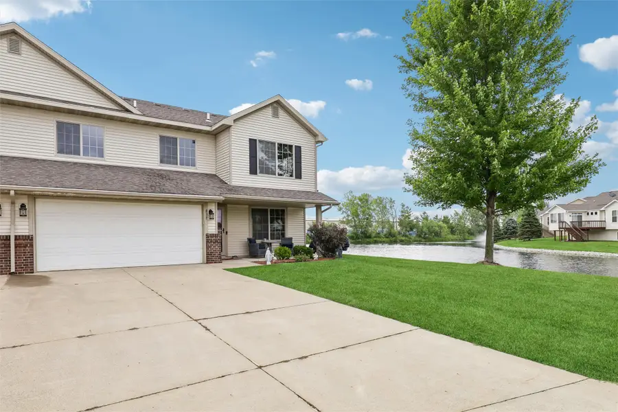 837 SE Crabapple Drive, Waukee, IA 50263 - #2