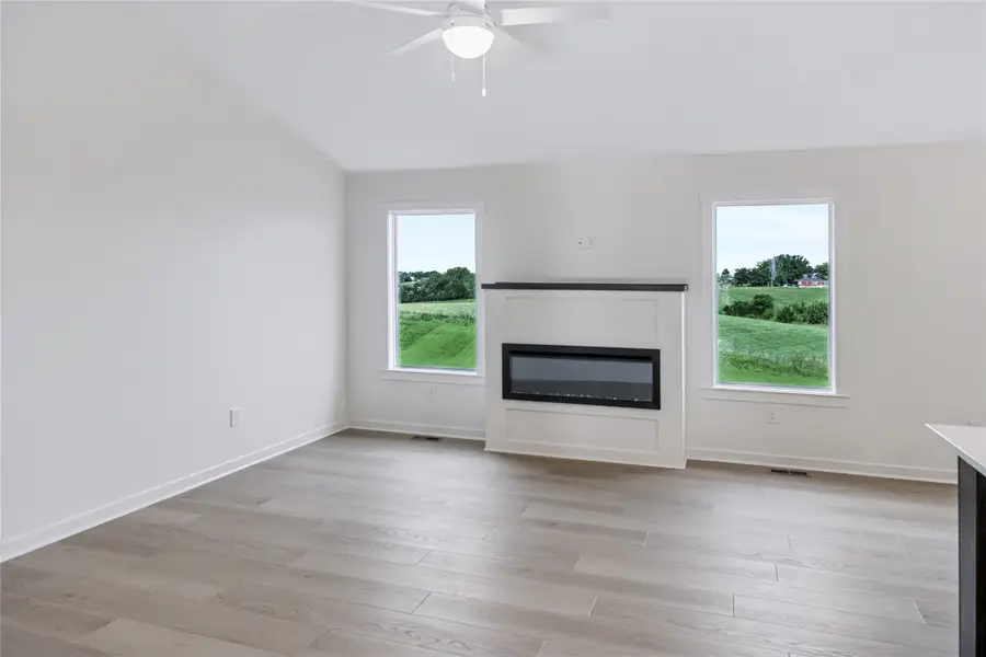 3201 Marigold Circle, Pella, IA 50219 - #3