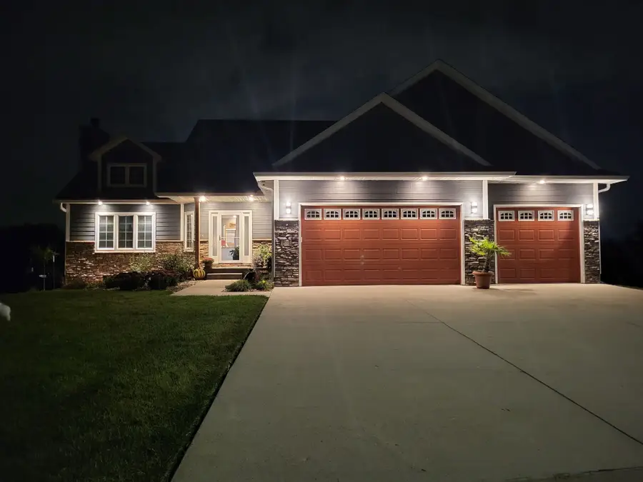 4000 Lakeland Court, Des Moines, IA 50320 - #2