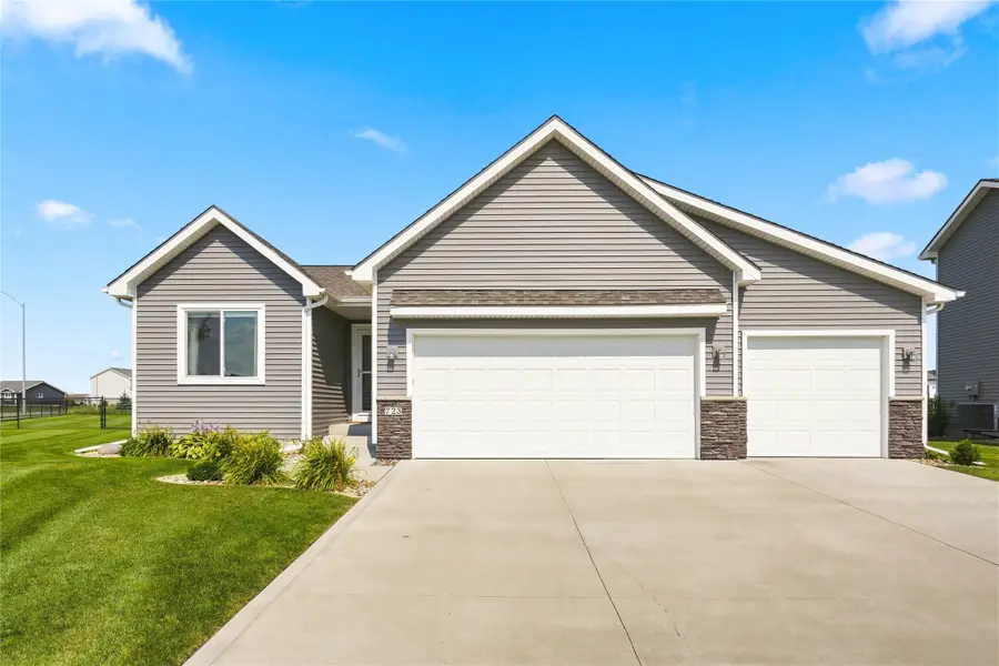 723 NE Whitetail Drive, Ankeny, IA 50021 - #2