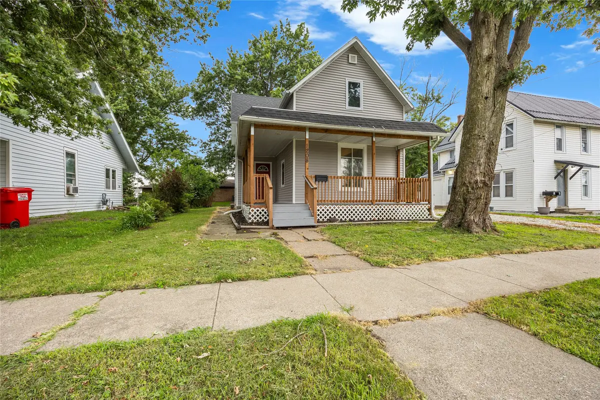 1208 Green Avenue, Chariton, IA 50049 - #1