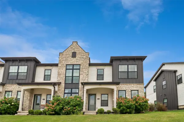 6460 Galleria Drive #1104, West Des Moines, IA 50266
