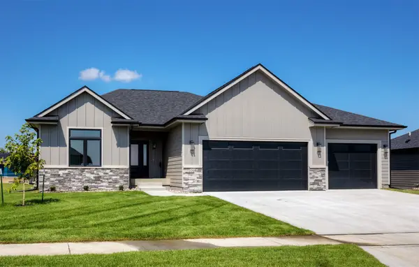 3308 SE Bannister Drive, Ankeny, IA 50021