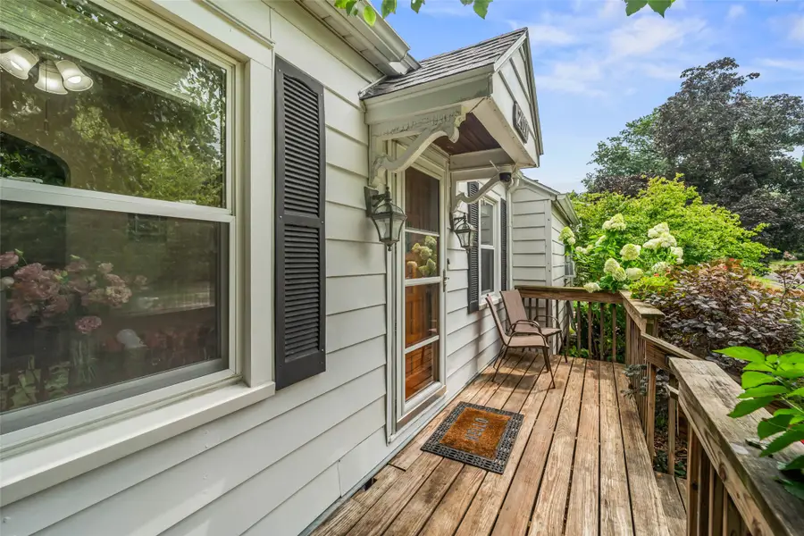2601 37th Street, Des Moines, IA 50310 - #3