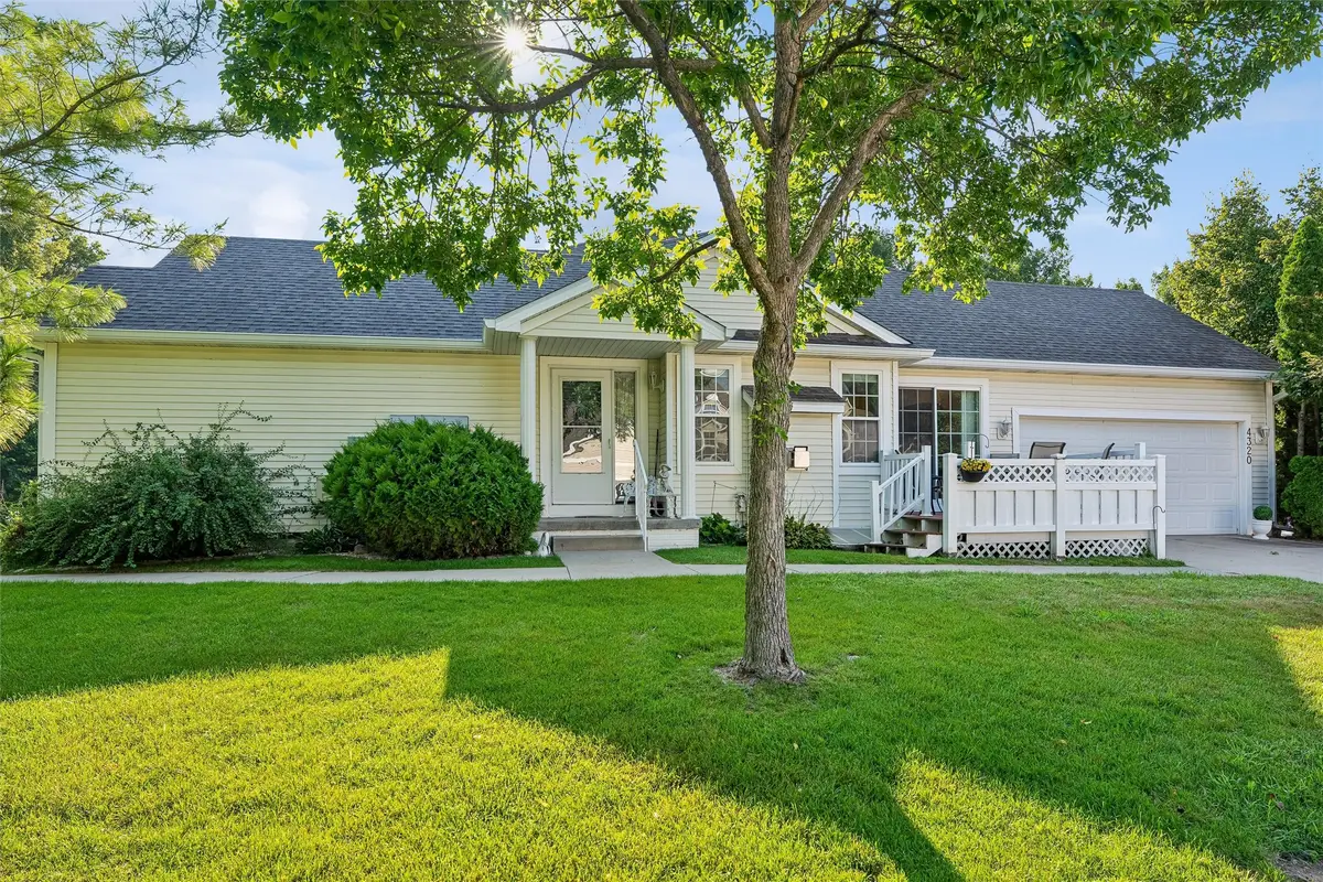 4320 Shoreline Drive, Pleasant Hill, IA 50327 - #1