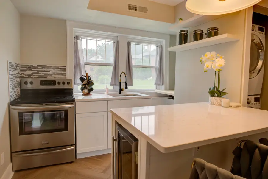 4000 University Avenue #7, Des Moines, IA 50311 - #3