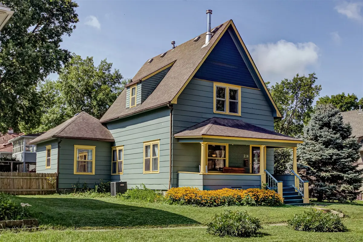 218 E 7th Street, Ames, IA 50010 - #1