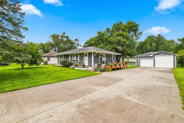 5355 NW 63rd Place, Johnston, IA 50131