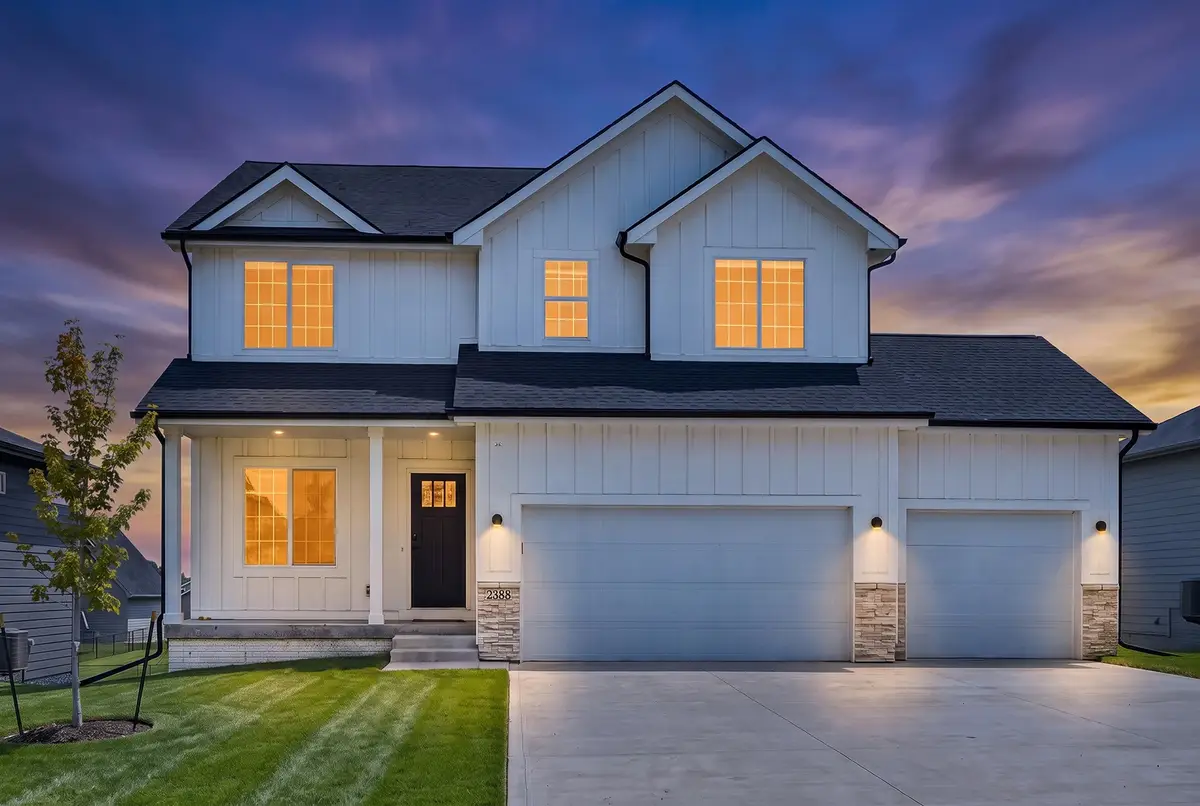 2388 SE 5th Street, West Des Moines, IA 50265 - #1