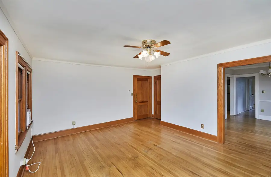 3936 University Avenue #4, Des Moines, IA 50311 - #2