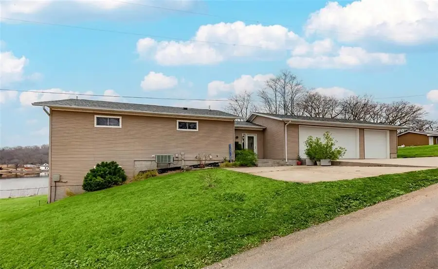 8104 Lakeshore Drive, Dexter, IA 50070 - #3