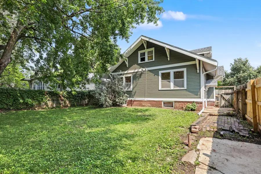 909 Arthur Avenue, Des Moines, IA 50316 - #3