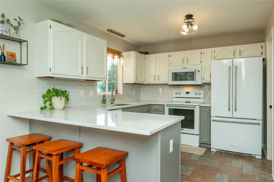 2013 NW School Street, Ankeny, IA 50023 - #2