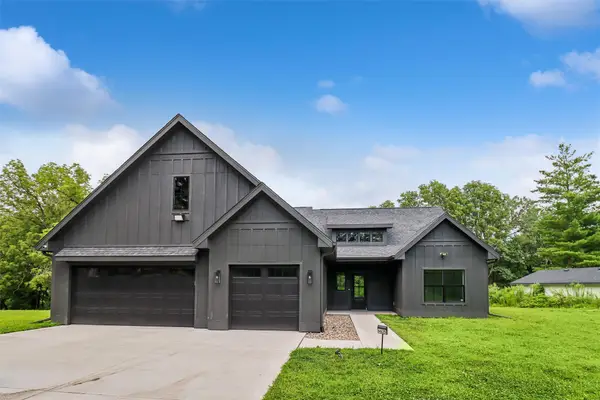 4625 NW Lovington Drive, Des Moines, IA 50310