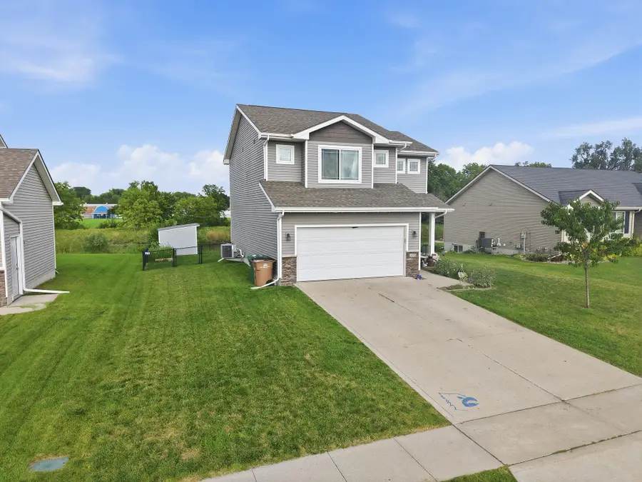 105 Mallard Pointe Drive Nw, Bondurant, IA 50035 - #2