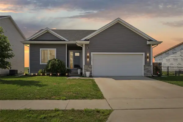 2416 Paine Street Ne, Bondurant, IA 50035