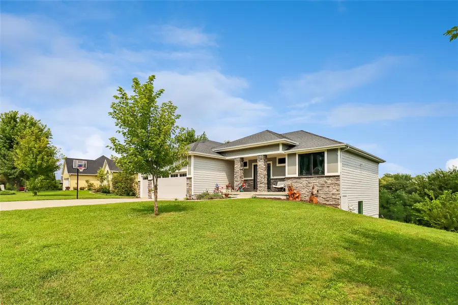 1304 S O Street, Indianola, IA 50125 - #2