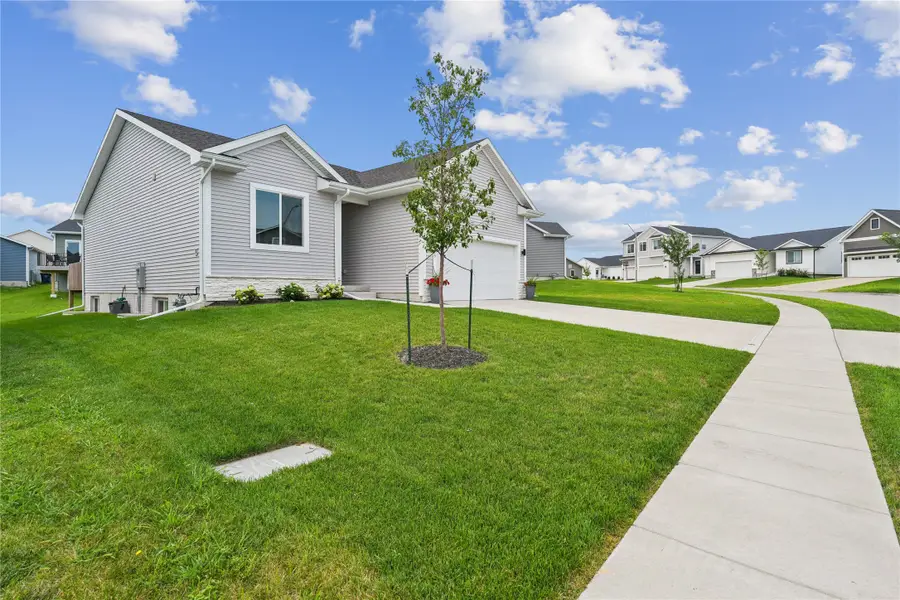 2945 Primrose Lane, Pella, IA 50219 - #2