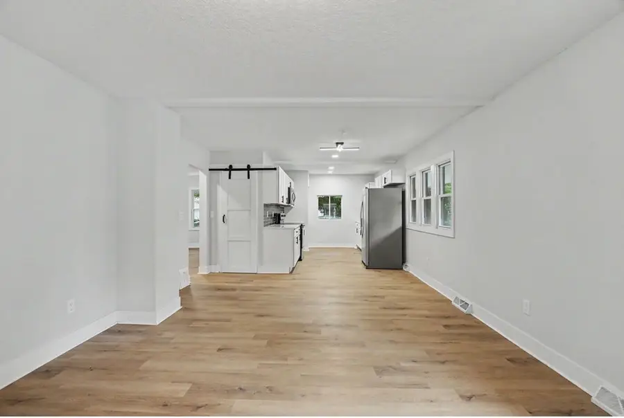 2127 E 13th Street, Des Moines, IA 50316 - #3