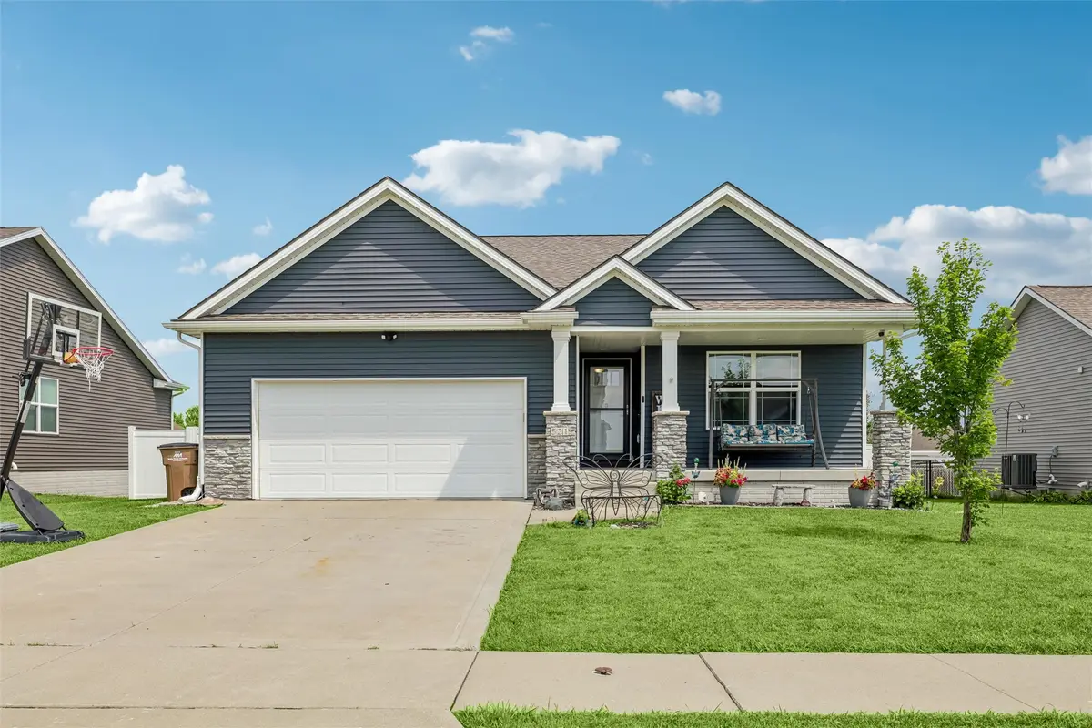 521 Shiloh Rose Parkway Nw, Bondurant, IA 50035 - #1