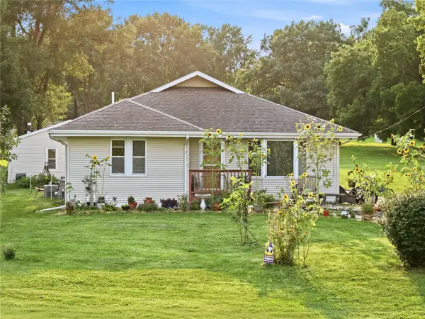 4120 Colfax Avenue, Des Moines, IA 50317