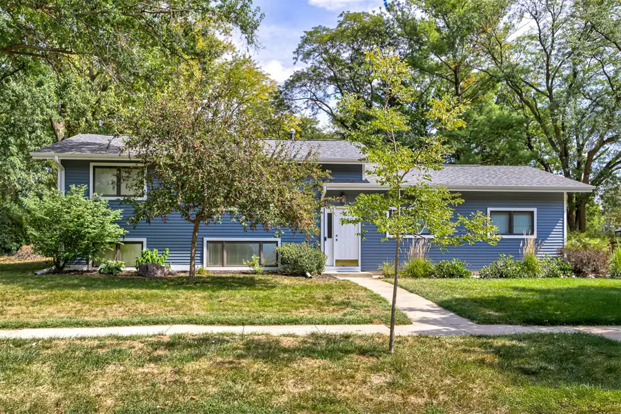 3220 Diamond Street, Ames, IA 50010 - #2