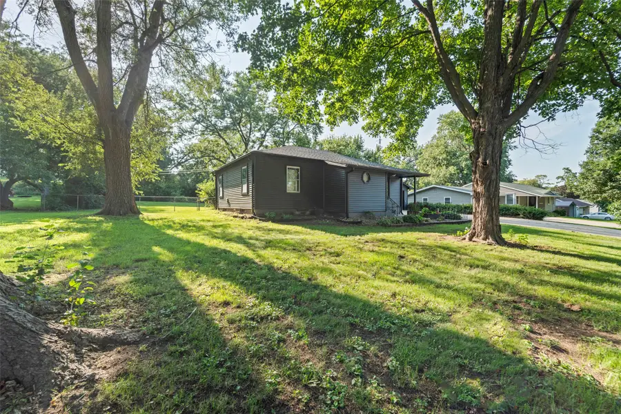 404 N Spruce Street, Creston, IA 50801 - #3